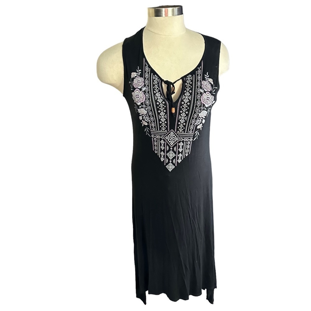 Live and Let Live Women Black Embroidered Floral Shark Bite Hem Midi Dress Sz XL